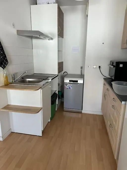 Apartment Grand Studio De 37M Carres - Rer Laplace Et Maison Des Examens A 5 Minutes A Pied Arcueil