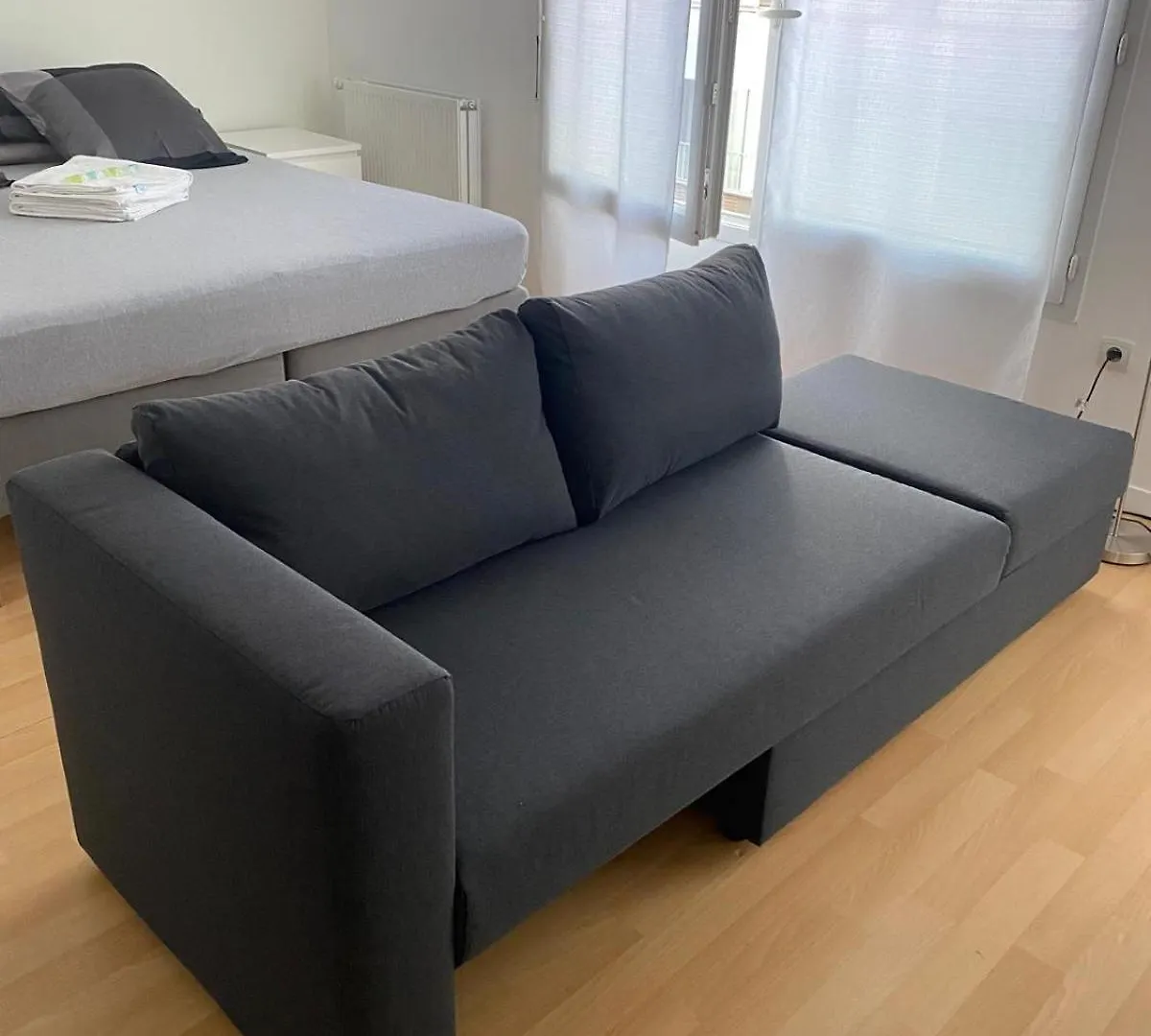 Grand Studio De 37M Carres - Rer Laplace Et Maison Des Examens A 5 Minutes A Pied Arcueil Apartment
